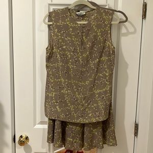 Valentino 💕🥰 Classic 2 piece top & wrap skirt